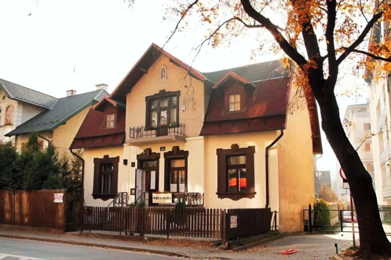 Willa Retro Hostel Краков Экстерьер фото